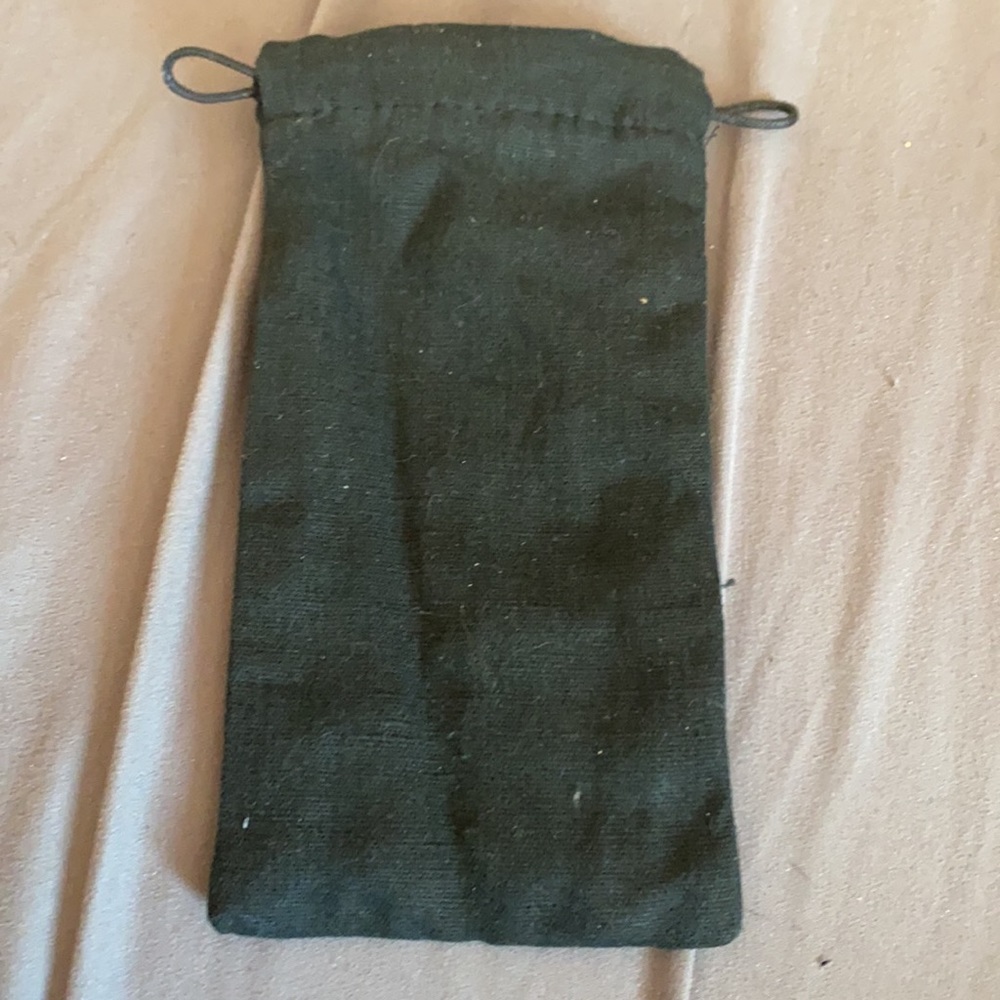 Chanel pouch - Picture 2 of 2